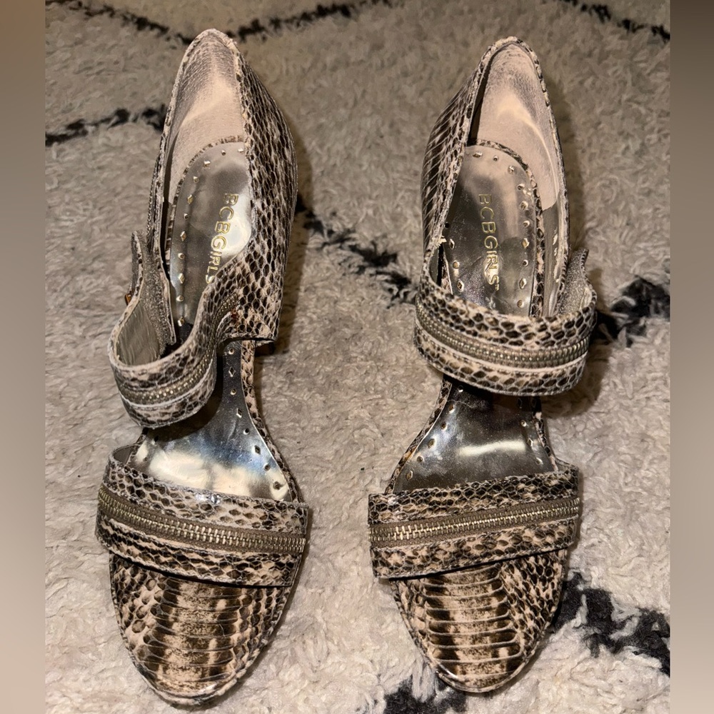 Snakeskin heel sandal